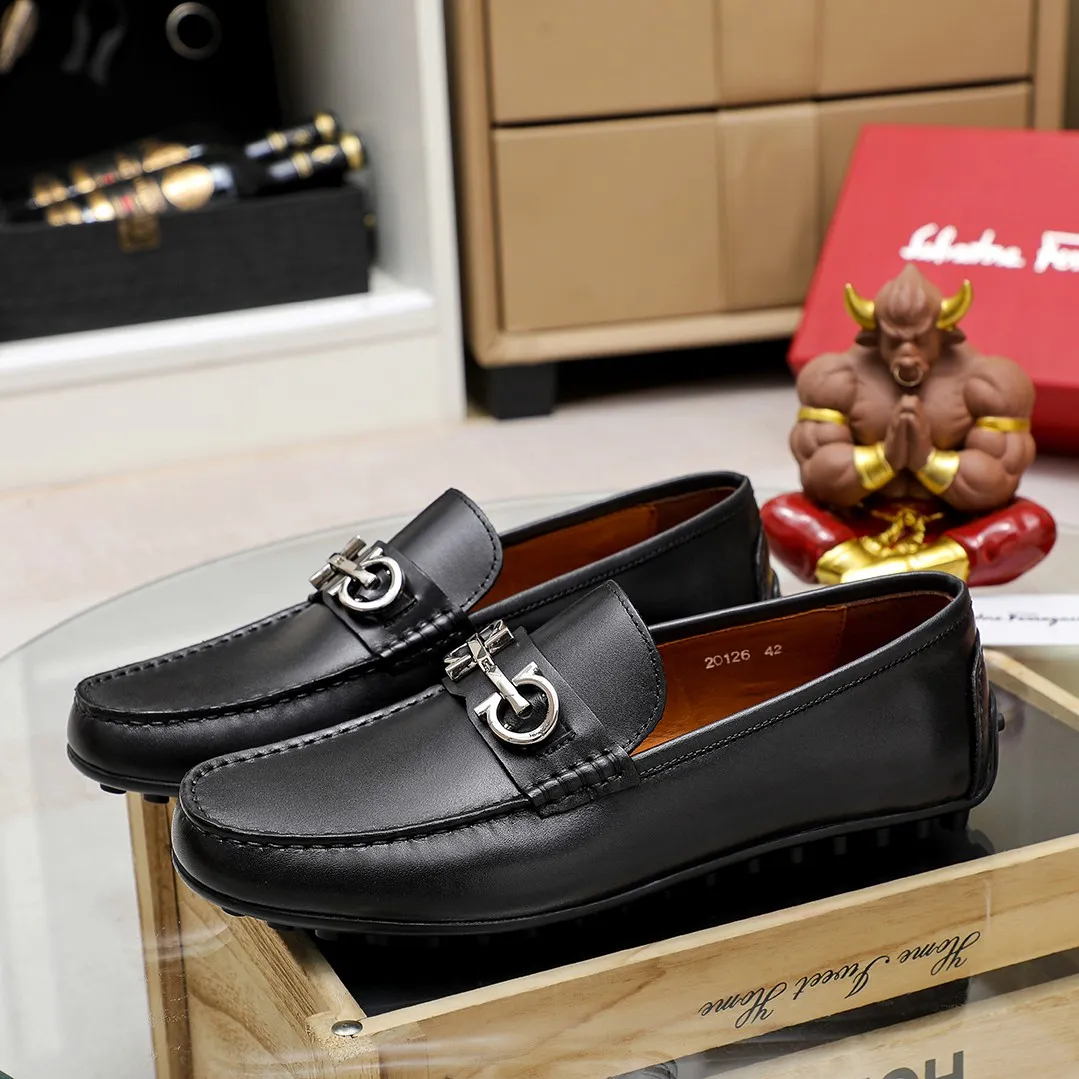 Men's shoes 💰360 🕷🕷【Ferragamo】Ferragamo Popular fashionable casual slip-on shoes🇨🇳Official website counter 1:1 production, original mold opening💯Good quality visible, imported high-end first-layer calfskin, luxurious pigskin lining🌿Very clear texture, high-quality waterproof, non-slip and wear-resistant outsole🎋High quality and low price, truly handmade🍓Color, code number 38-45
